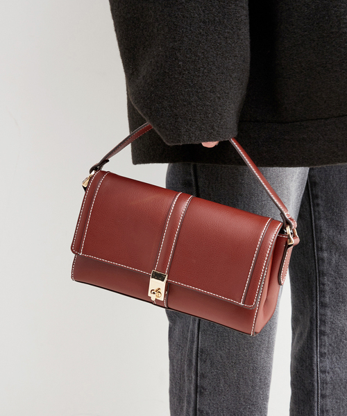 MIAN (ミアン)の「MIAN/ミアン ベルトデザイン2WAYショルダーバッグ(ショルダーバッグ・レディース・ブラウン/ブラック/アイボリー・FREE)」の3枚目の写真