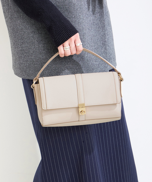 MIAN (ミアン)の「MIAN/ミアン ベルトデザイン2WAYショルダーバッグ(ショルダーバッグ・レディース・ブラウン/ブラック/アイボリー・FREE)」の9枚目の写真