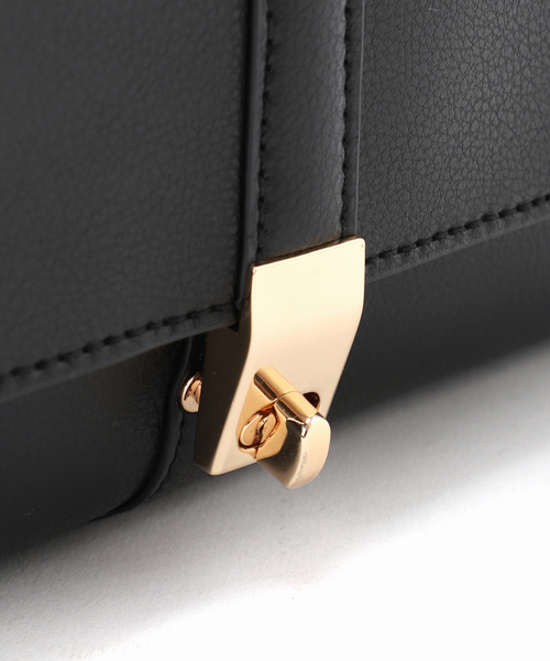 MIAN (ミアン)の「MIAN/ミアン ベルトデザイン2WAYショルダーバッグ(ショルダーバッグ・レディース・ブラウン/ブラック/アイボリー・FREE)」の20枚目の写真