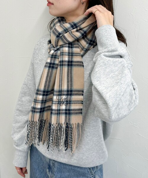 fredy emue（フレディエミュ）の「ソフトチェックストール（ストール/ショール・レディース・ブラック系その他/ブルー系その他/ベージュ系その他・FREE）」の8枚目の写真