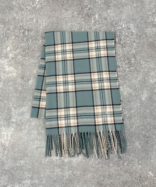 fredy emue（フレディエミュ）の「ソフトチェックストール（ストール/ショール・レディース・ブラック系その他/ブルー系その他/ベージュ系その他・FREE）」の14枚目の写真