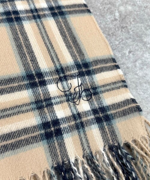 fredy emue（フレディエミュ）の「ソフトチェックストール（ストール/ショール・レディース・ブラック系その他/ブルー系その他/ベージュ系その他・FREE）」の21枚目の写真