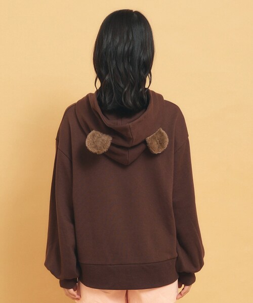 PINK-latte(ピンクラテ)の「◆あざとかわいい!クマ耳フーディ裏毛(スウェット・キッズ・ベージュ/ブラウン/アイボリー・13/14/15 /16)」の13枚目の写真
