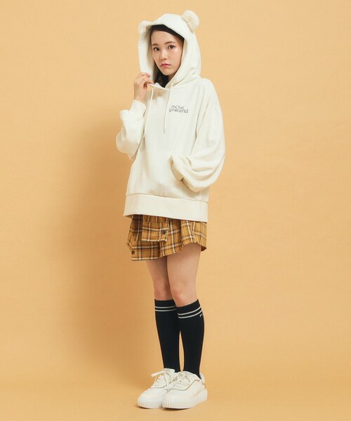 PINK-latte(ピンクラテ)の「◆あざとかわいい!クマ耳フーディ裏毛(スウェット・キッズ・ベージュ/ブラウン/アイボリー・13/14/15 /16)」の21枚目の写真