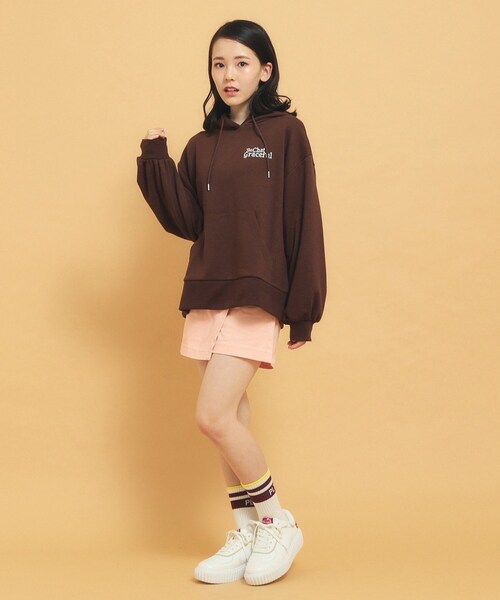 PINK-latte(ピンクラテ)の「◆あざとかわいい!クマ耳フーディ裏毛(スウェット・キッズ・ベージュ/ブラウン/アイボリー・13/14/15 /16)」の9枚目の写真