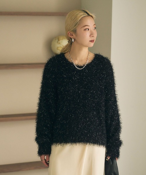 BAYFLOW（ベイフロー）の「ラメフェザーニットプルオーバー（ニット/セーター・レディース・オレンジ/アイボリー/ブラック/ブルー・FREE）」の17枚目の写真