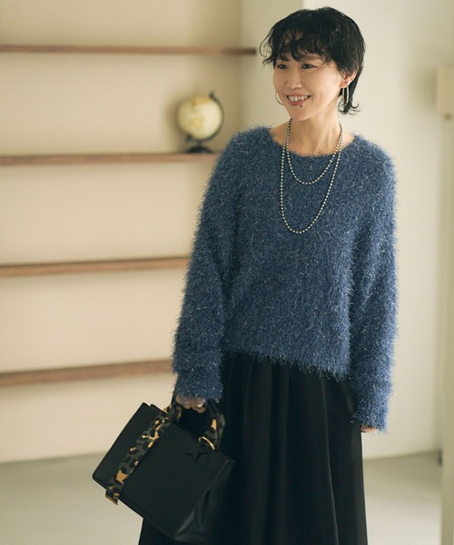 BAYFLOW（ベイフロー）の「ラメフェザーニットプルオーバー（ニット/セーター・レディース・オレンジ/アイボリー/ブラック/ブルー・FREE）」の21枚目の写真