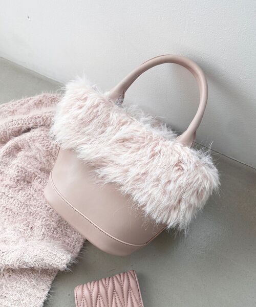 MAJESTIC LEGON（マジェスティックレゴン）の「マラボーバッグ（ショルダーバッグ・レディース・ピンク/アイボリー・FREE）」の11枚目の写真