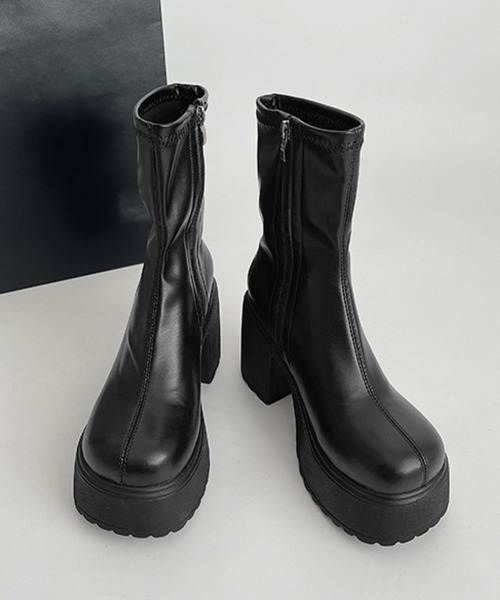 Miniministore(ミニミニストア)の「厚底ショートブーツサイドジッパーブーティ(ブーツ・レディース・ブラック・24.5cm/24.0cm/23.5cm/23.0cm/22.5cm)」の14枚目の写真