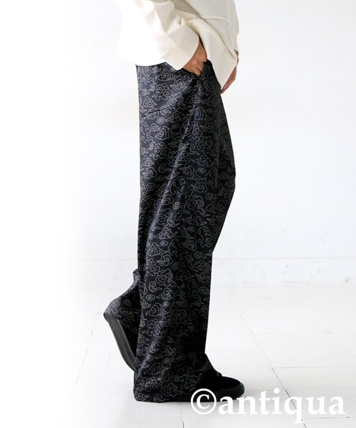 antiqua(アンティカ)の「雲柄タックストレートパンツ(その他パンツ・レディース・ブラック・P/R)」の7枚目の写真