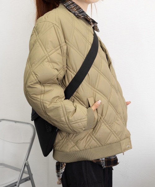 Miniministore(ミニミニストア)の「中綿ジャケット キルティングブルゾン防寒(その他アウター・レディース・ブラック/ベージュ/カーキ・FREE)」の13枚目の写真
