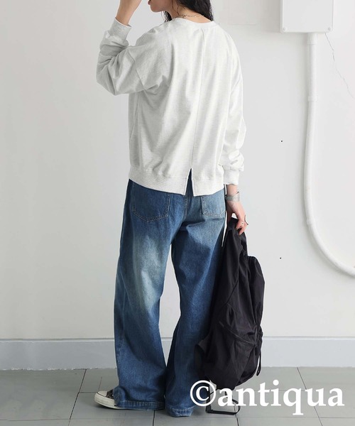 antiqua（アンティカ）の「ミニ裏毛変形トップス（スウェット・レディース・ブラック/オートミール・ONESIZE）」の5枚目の写真