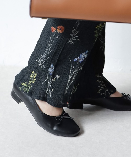 SESTO(セスト)の「かかとがパカパカしにくい!ローヒールスクエアトゥパンプス(バレエシューズ・レディース・ブラック/ブラック系その他/シルバー/ブラウン・22.5cm/23.0cm/23.5cm/24.0cm/24.5cm/25.0cm)」の10枚目の写真