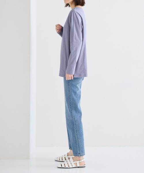 Viola e Viola(ヴィオラエヴィオラ)の「柔らか綿100%大人キレイTシャツ(Tシャツ/カットソー・レディース・ホワイト×ブラック/ブラック/ホワイト/ブルー・3L/LL/L/M)」の16枚目の写真