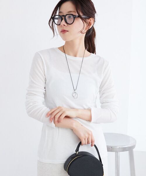 le.coeur blanc（ルクールブラン）の「《手洗い可能》シアーリブロングスリーブTシャツ（Tシャツ/カットソー・レディース・ベージュ/ダークグレー/オフホワイト・38）」の2枚目の写真