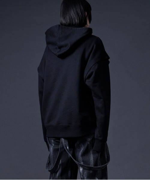 Ellno Loset（エルノロゼット）の「アソートモチーフロゴフーディ（パーカー・メンズ・ブラック/ブラック系その他・MEDIUM/LARGE）」の20枚目の写真