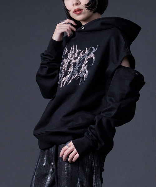 Ellno Loset（エルノロゼット）の「アソートモチーフロゴフーディ（パーカー・メンズ・ブラック/ブラック系その他・MEDIUM/LARGE）」の22枚目の写真