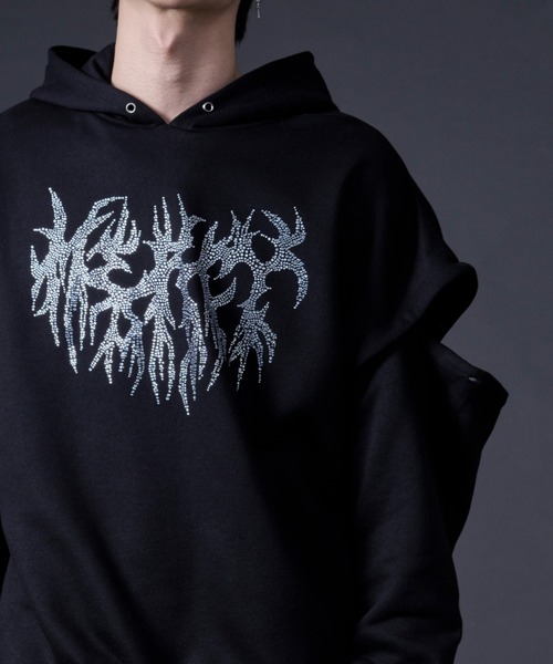 Ellno Loset（エルノロゼット）の「アソートモチーフロゴフーディ（パーカー・メンズ・ブラック/ブラック系その他・MEDIUM/LARGE）」の3枚目の写真