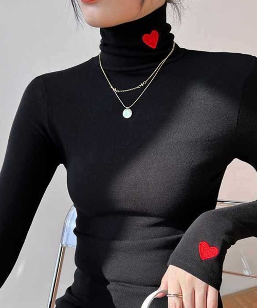 Jayro(ジャイロ)の「ハートロゴ刺繍ハイネックトップス(Tシャツ/カットソー・レディース・ブラック/ホワイト・FREE)」の14枚目の写真
