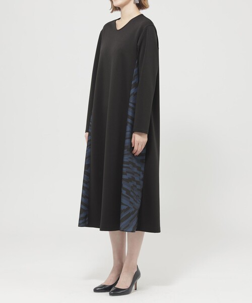 EVEX by KRIZIA（エヴェックスバイクリツィア）の「【ウォッシャブル】ランダムゼブラコンビワンピース（ワンピース・レディース・ブラック・40）」の4枚目の写真