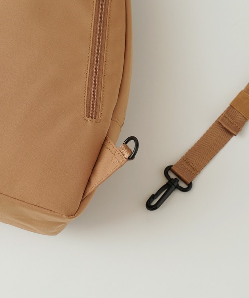 moz(モズ)の「moz(モズ) 撥水 A5サイズ収納可 ボディバッグ ショルダーバッグ ZZRK-05(ボディバッグ/ウエストポーチ・レディース・アイボリー/ブラック/グレイッシュブルー/キャメル/トリコロール・ONE SIZE)」の21枚目の写真