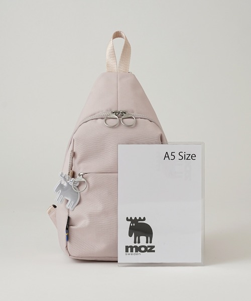 moz(モズ)の「moz(モズ) 撥水 A5サイズ収納可 ボディバッグ ショルダーバッグ ZZRK-05(ボディバッグ/ウエストポーチ・レディース・アイボリー/ブラック/グレイッシュブルー/キャメル/トリコロール・ONE SIZE)」の10枚目の写真