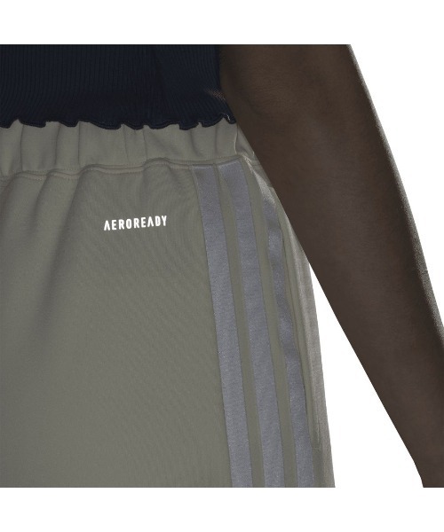 adidas（アディダス）の「アディダス adidas スリーストライプス ダブルニット Iライン スカート（スカート・レディース・ホワイト・S/M/L）」の6枚目の写真