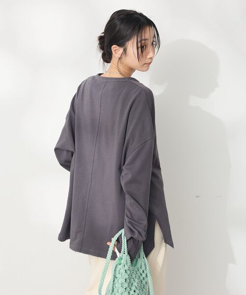 CRAFT STANDARD BOUTIQUE(クラフトスタンダードブティック)の「TC裏毛Vネックプルオーバー(スウェット・レディース・アイボリー/ベージュ/ブラック・FREE)」の8枚目の写真