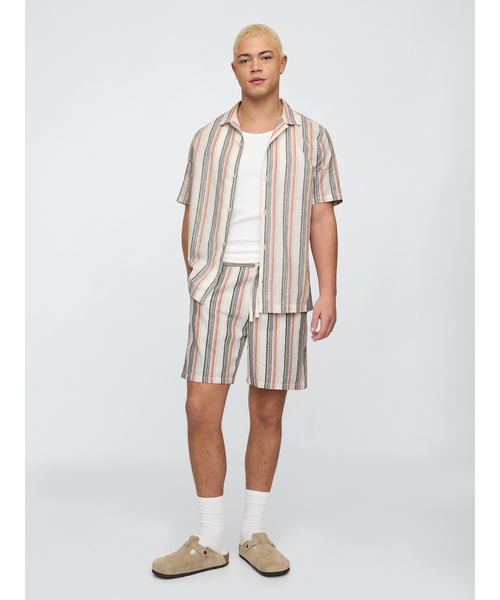 GAP(ギャップ)の「リネン混 バケーション スタンダードフィットシャツ 半袖(シャツ/ブラウス・メンズ・ブラウン/ストライプ/マルチ・XS/S/M/L/XL)」の7枚目の写真