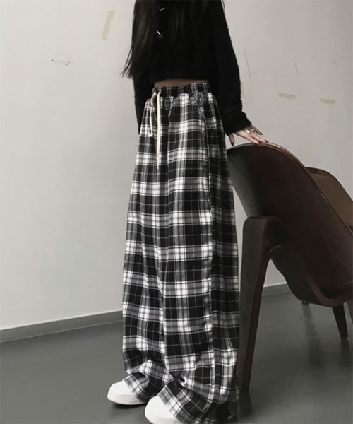 urge：（アージコロン ）の「【URGE：】タータンチェック柄 ドローコード紐 バギー イージー パンツ（その他パンツ・レディース・ブラック・SMALL/MEDIUM/LARGE/X-LARGE）」の3枚目の写真