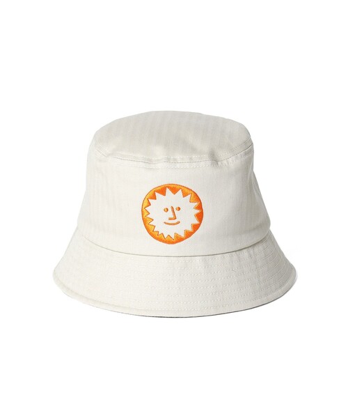 fennica（フェニカ）の「【HELSHINKI】【別注】cableami × HELSINKI PLAYGROUND / バケットハット（ハット・レディース・ベージュ・MEDIUM）」の2枚目の写真