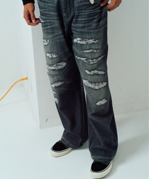 ADAM PATEK(アダムパテック)の「【ADAMPATEK/アダムパテック】destroy wide denim/デストロイワイドデニムパンツ(デニムパンツ・メンズ・ブラック/ライトブルー/ダークブルー/ホワイト・1/2)」の3枚目の写真