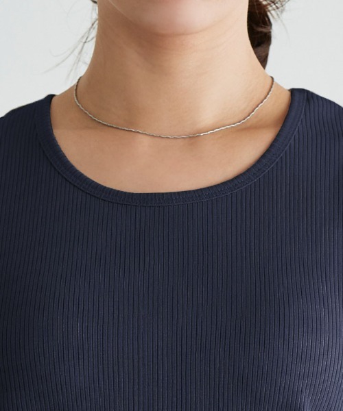 Pierrot（ピエロ）の「【ブラ紐隠し】クルーネックリブタンクトップ（タンクトップ・レディース・ブラック/オフホワイト/ネイビー/サンドベージュ/チャコール・M/L）」の20枚目の写真