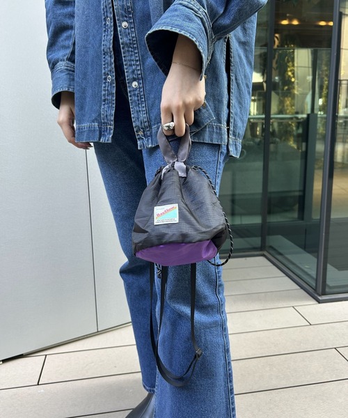 COBMASTER(コブマスター)の「【COBMASTER(コブマスター)×BAYFLOW】2WAY巾着ショルダー(ショルダーバッグ・レディース・オレンジ/ブラック/ライトブルー/グリーン/ホワイト・0)」の8枚目の写真