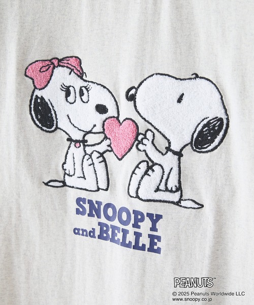 PEANUTS（ピーナッツ）の「【PEANUTS/ピーナッツ】オリジナルデザインTシャツ スヌーピー 　ベル　ドロップショルダー ビッグシルエット　ユニセックス（Tシャツ/カットソー・メンズ・パープル系その他2/ホワイト系その他2/ベージュ系その他/ピンク系その他・X-LARGE/LARGE/SMALL/MEDIUM）」の9枚目の写真