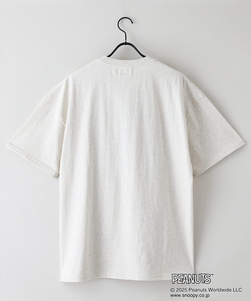 PEANUTS（ピーナッツ）の「【PEANUTS/ピーナッツ】オリジナルデザインTシャツ スヌーピー 　ベル　ドロップショルダー ビッグシルエット　ユニセックス（Tシャツ/カットソー・メンズ・パープル系その他2/ホワイト系その他2/ベージュ系その他/ピンク系その他・X-LARGE/LARGE/SMALL/MEDIUM）」の6枚目の写真