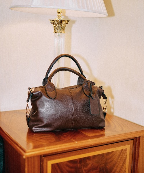 mysty woman（ミスティウーマン）の「［追加1］ミドルボストンBAG　495424（ボストンバッグ・レディース・ブラック/ブラウン系その他/ダークブラウン・FREE）」の2枚目の写真