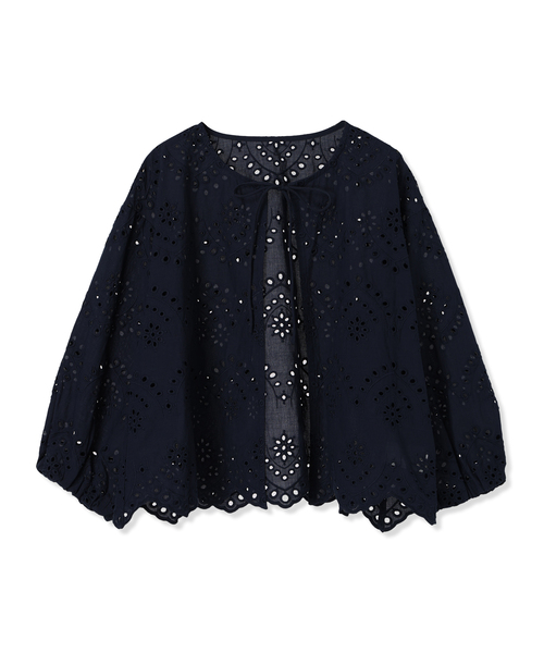 Petit Honfleur(プチオンフルール)の「【さっと羽織って大人かわいい】スカラップレースブラウス(シャツ/ブラウス・レディース・ネイビー/ホワイト・9号/11号)」の20枚目の写真