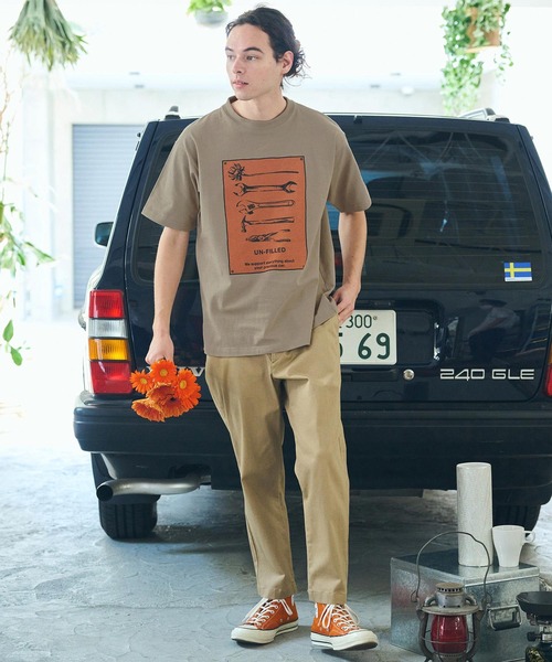 UN-FILLED（アンフィルド）の「mt9712- U.F GERBERA TOOL HEAVY WEIGHT T-SHIRT Tシャツ（Tシャツ/カットソー・メンズ・ホワイト/サンドベージュ・XL/M/L）」の20枚目の写真