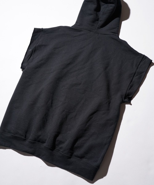 SUNNY  SPORTS（サニースポーツ）の「The BOOK STORE / ブックストア YALE SS SWEAT HOODIE ノースリーブ カットオフ プルオーバーパーカー（スウェット・メンズ・ブラック/グレー・LARGE/X-LARGE/MEDIUM）」の12枚目の写真