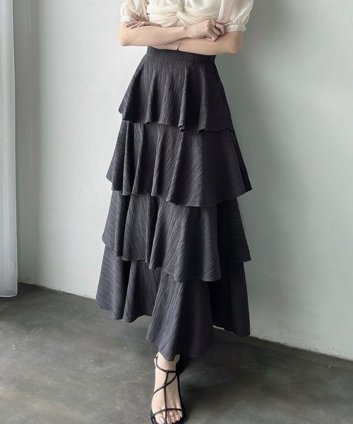 Meiru（メイル）の「楊柳ティアードスカート（スカート・レディース・ブラック/グレイッシュベージュ/チャコール・MEDIUM/LARGE/SMALL）」の2枚目の写真