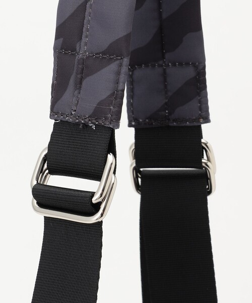 ANY（エニィ）の「巾着ショルダーバッグ（ショルダーバッグ・レディース・ブラック系/グレー系5/ブラウン系5/ベージュ系・F）」の8枚目の写真