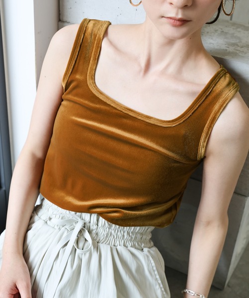 select MOCA（セレクトモカ）の「2WAYベロアタンクトップ（タンクトップ・レディース・ブラック/ブラウン/アイボリー/イエロー・FREE）」の4枚目の写真