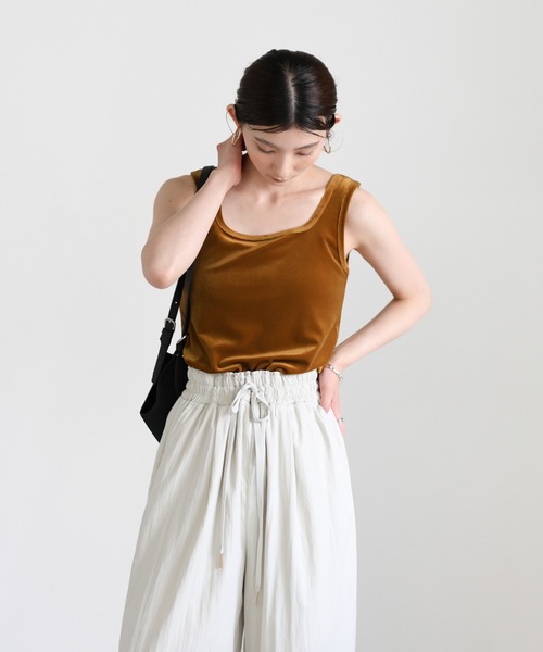 select MOCA（セレクトモカ）の「2WAYベロアタンクトップ（タンクトップ・レディース・ブラック/ブラウン/アイボリー/イエロー・FREE）」の11枚目の写真