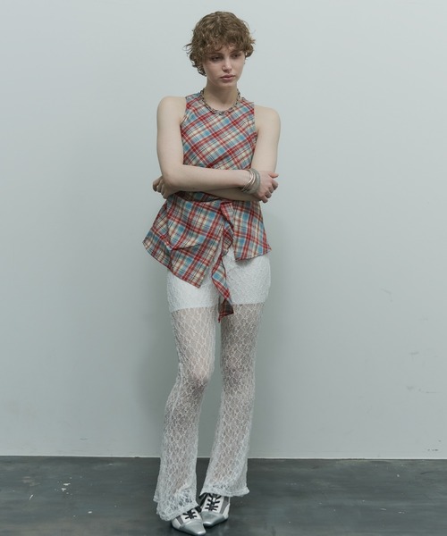 uyu.（ウユ）の「チェック柄ノースリーブシャツ（シャツ/ブラウス・レディース・ブラック/レッド/イエロー・FREE）」の22枚目の写真