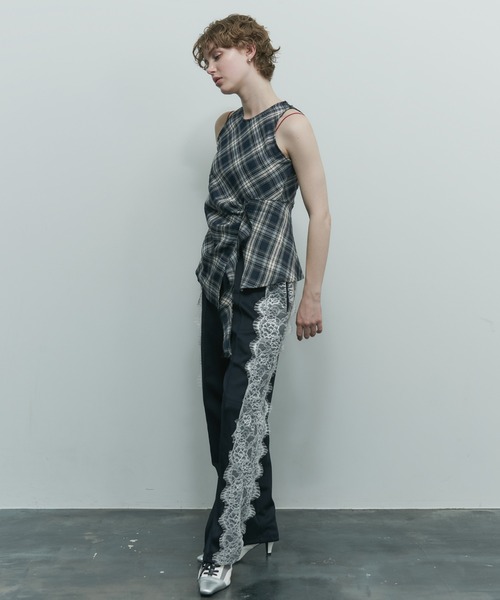 uyu.（ウユ）の「チェック柄ノースリーブシャツ（シャツ/ブラウス・レディース・ブラック/レッド/イエロー・FREE）」の8枚目の写真