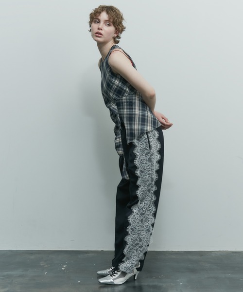 uyu.（ウユ）の「チェック柄ノースリーブシャツ（シャツ/ブラウス・レディース・ブラック/レッド/イエロー・FREE）」の9枚目の写真