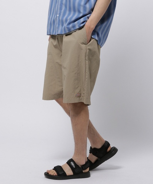 Dickies(ディッキーズ)の「【Dickies(ディッキーズ)】別注ナイロンショートパンツ(その他パンツ・メンズ・チャコール/ベージュ/ブラック・MEDIUM/LARGE)」の12枚目の写真