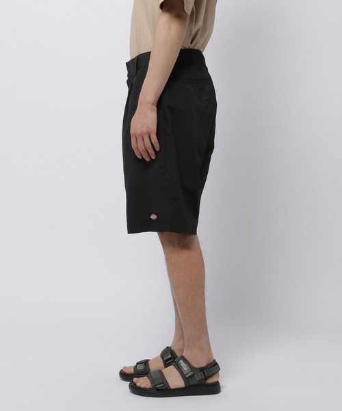 Dickies(ディッキーズ)の「【Dickies(ディッキーズ)】別注ナイロンショートパンツ(その他パンツ・メンズ・チャコール/ベージュ/ブラック・MEDIUM/LARGE)」の14枚目の写真