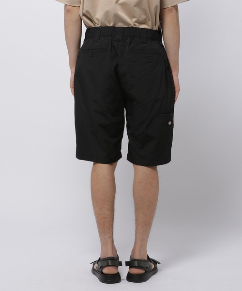 Dickies(ディッキーズ)の「【Dickies(ディッキーズ)】別注ナイロンショートパンツ(その他パンツ・メンズ・チャコール/ベージュ/ブラック・MEDIUM/LARGE)」の15枚目の写真